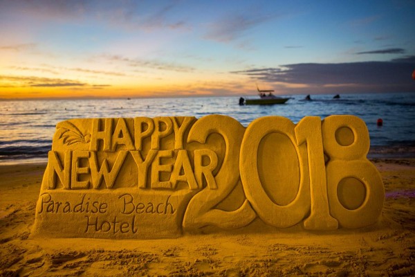 La fiesta de fin de año de Paradise Beach Hotel