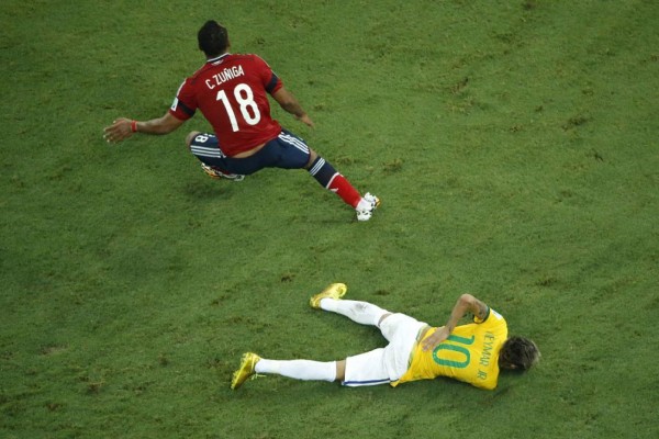 Neymar se pierde el Mundial por fractura de vértebra
