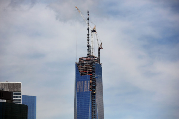 Colocan la última pieza del nuevo World Trade Center