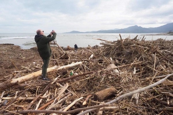 Sube a 13 cifra de muertos por paso de tormenta Gloria en España (FOTOS)