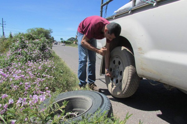 Daños en carretera a San Marcos de Colón alarma a los conductores