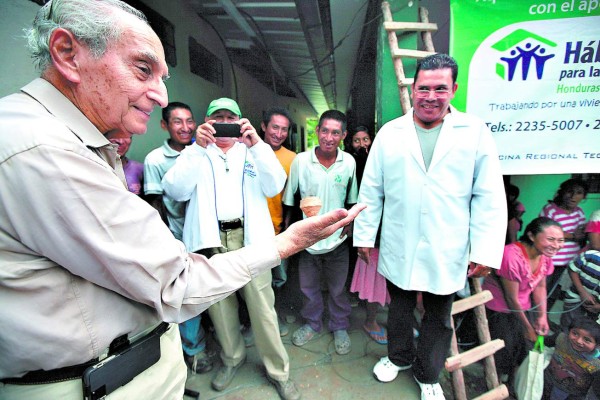 Por Larach y Cía. y Hábitat, tolupanes tienen casas dignas