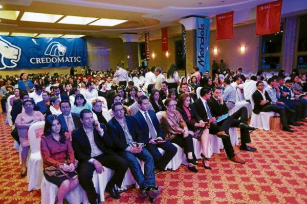 Cala compartió parte de su vida con los hondureños