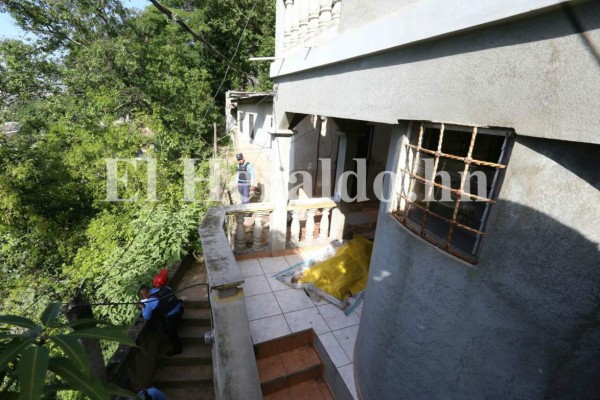 Hallan hombre muerto en casa abandonada de la colonia Villa Cristina de la capital de Honduras