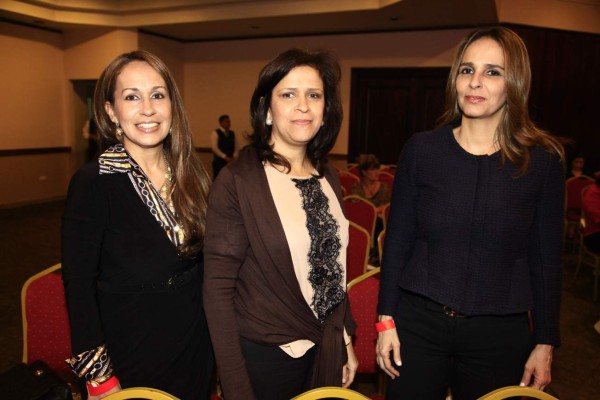 Merecido reconocimiento a mujeres ejemplares