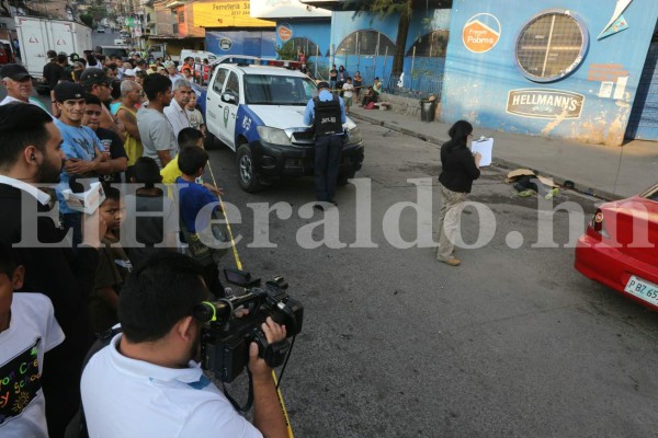 Las imágenes más desgarradoras de crimen frente al mercado San Pablo