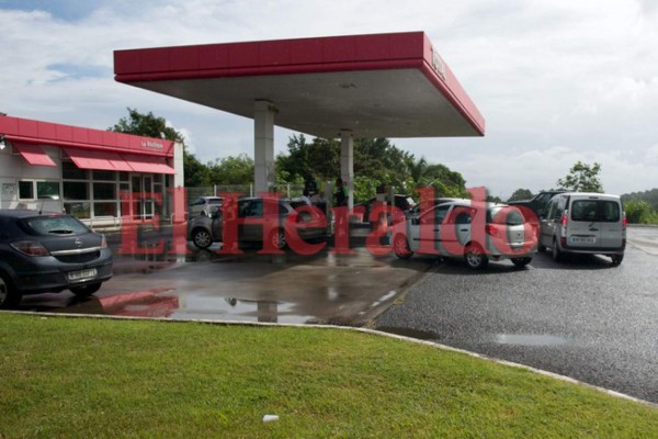 El hucarán María sube a la máxima categoría en su paso por el Caribe