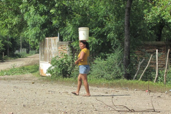 Carestía de agua potable azota a 45 mil habitantes en El Triunfo