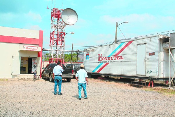 Honduras: Avanzan en instalación de fibra óptica para Internet