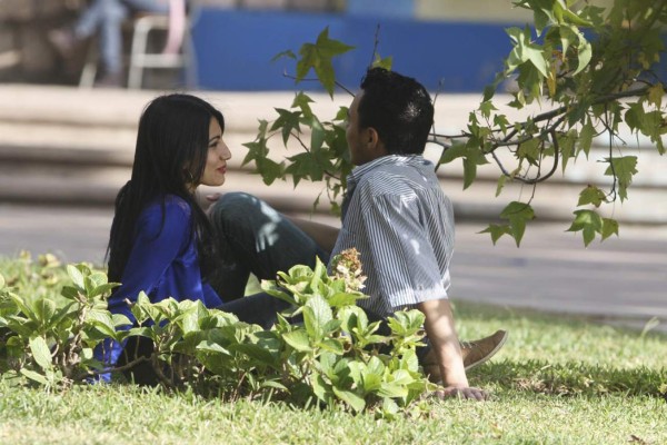 Honduras vive el día el amor y la amistad con romance, pasión y gran intensidad