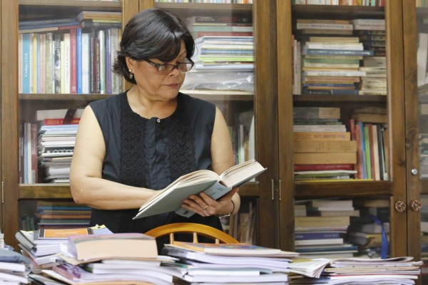 Isolda Arita Melzer: 'Estar con los amigos sale más barato que ir al psiquiatra'