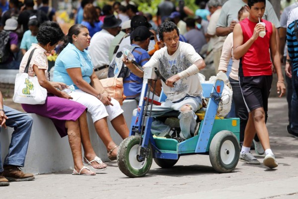 Hondureños con discapacidad en el abandono