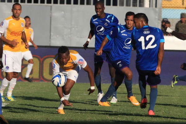 Olimpia vuelve a mandar en Tegucigalpa