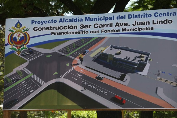 Inicia construcción de tercer carril en colonia Las Minitas