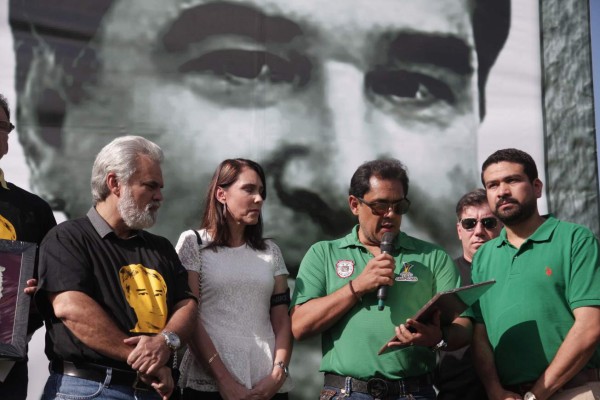 Real España y Marathón rinden homnaje a Mario Verdial