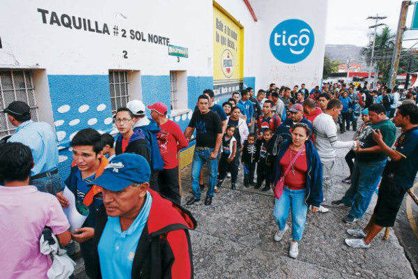 Afición motagüense volvió a llenar el estadio Nacional
