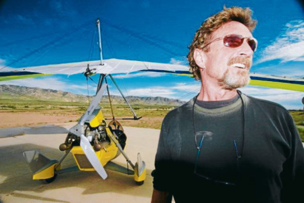 McAfee, el padre del antivirus es buscado por asesinato