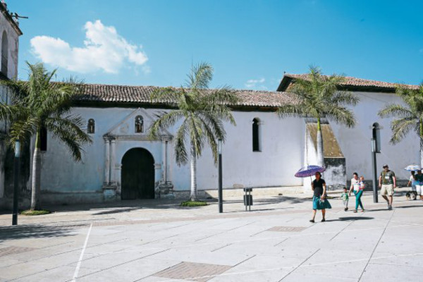 Comayagua, una ciudad para visitar e invertir