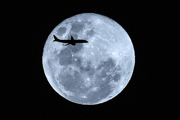 Una superluna 'azul de sangre' da un espectáculo celestial &nbsp;&nbsp;