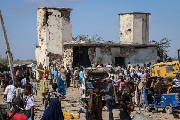 Horror en Somalia: Las imágenes del atentado que dejó unos 79 muertos