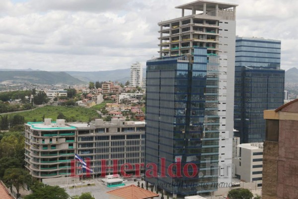 FOTOS: Así luce el Centro Cívico Gubernamental a un mes de su apertura