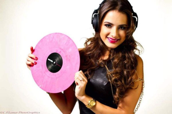 La nueva imagen de Dj Oficial Premios Juventud 2016 es hondureña