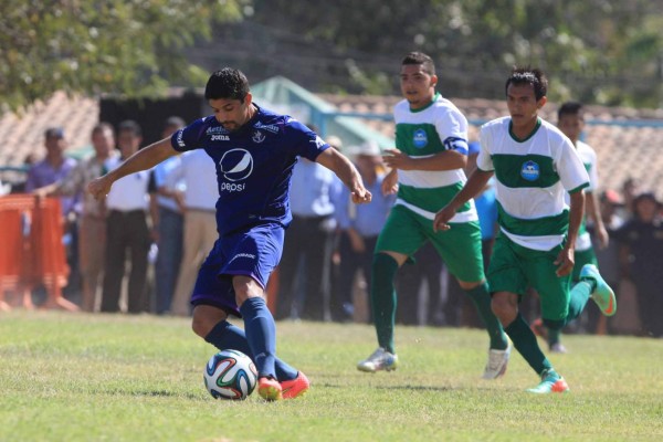 Motagua salió vivo y clasificado