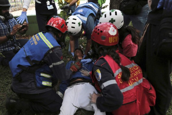 Suben a 38 los muertos en protestas en Venezuela &nbsp;&nbsp;