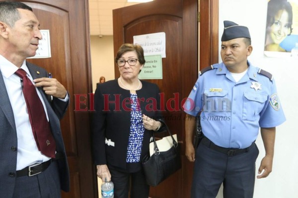 En medio de un proceso legal y víctima del covid-19, muere Martha Medrano, madre de Luis Zelaya