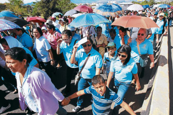 'Hijos, vengan a peregrinar junto a mí”