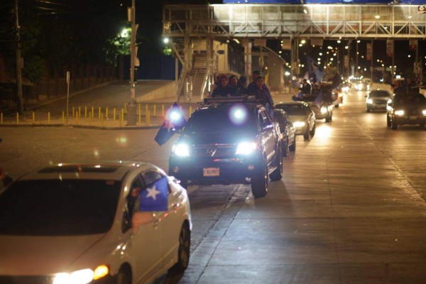 FOTOS: Nacionalistas celebran la 'Caravana de la Victoria' en Honduras