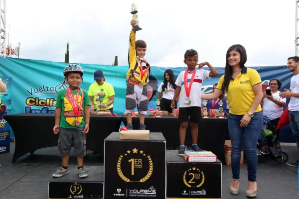 Diez pequeños fueron los más veloces y se subieron a la cúspide del podio