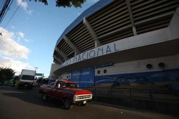 Bienvenido Ronaldinho Gaúcho, por primera vez en Honduras