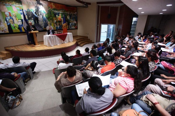 Conferencia sobre el quijote con segisfredo