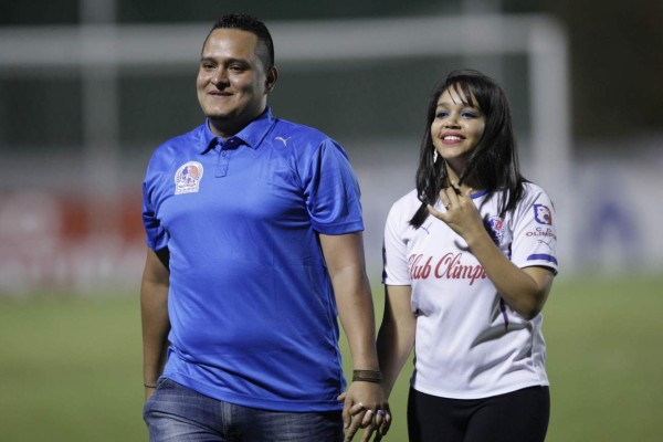 Amor blanco en el estadio Nacional