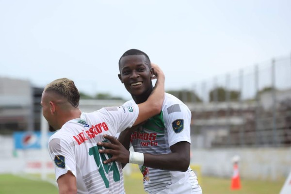 ¿Quién comanda la tabla de goleadores en la Liga Nacional de Honduras?