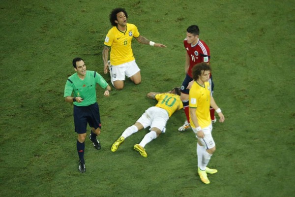 Neymar se pierde el Mundial por fractura de vértebra