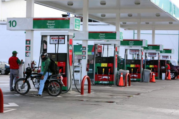 Alzas y bajas de precio registrarán los combustibles