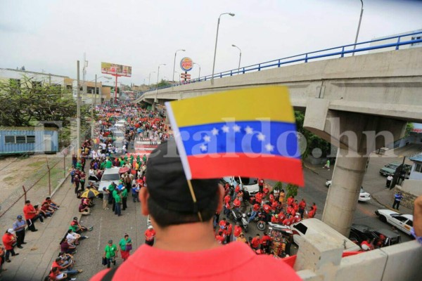 La marcha de los trabajadores del 1 de mayo en el lente de EL HERALDO