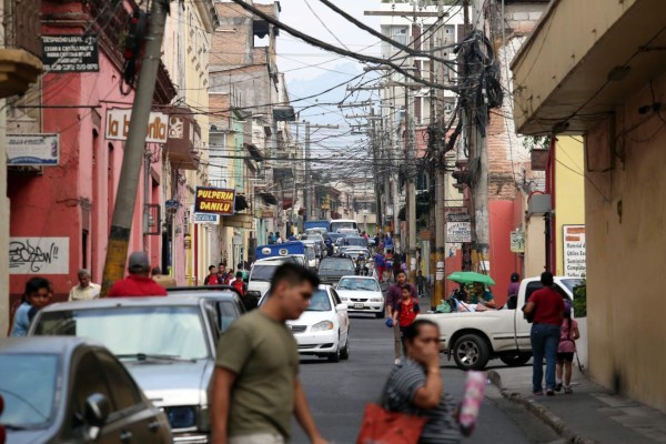 En pedazos el 35% de las calles del centro de Tegucigalpa