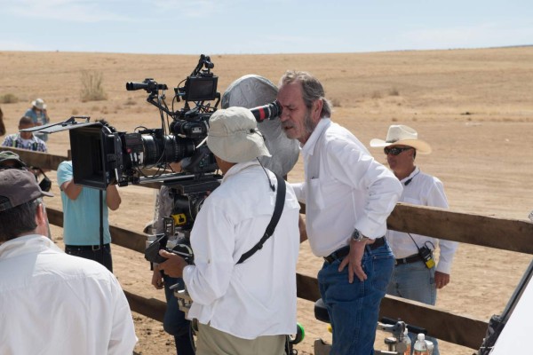 Tommy Lee debuta como director en The Homesman