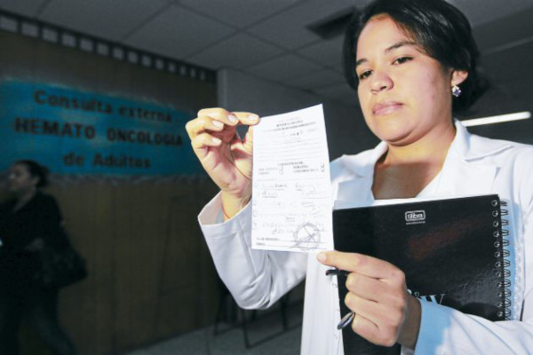 Investigan causa de muerte de pacientes de oncología