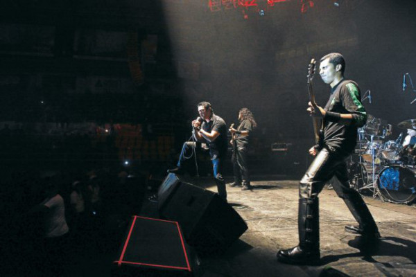 Leyendas del rock rompieron el metal en Tegucigalpa
