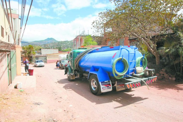 Incumplen promesa de abastecimiento