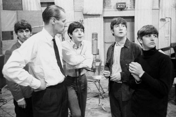 Murió el gran productor George Martin, el 'quinto Beatle'