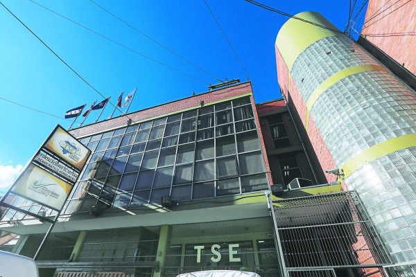 TSE y RNP harán estudio sobre uso de huella dactilar en las elecciones