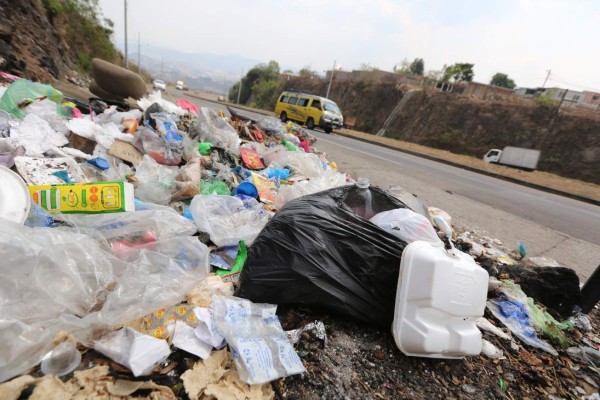 Imparable la contaminación de ríos y espacios públicos en la capital de Honduras