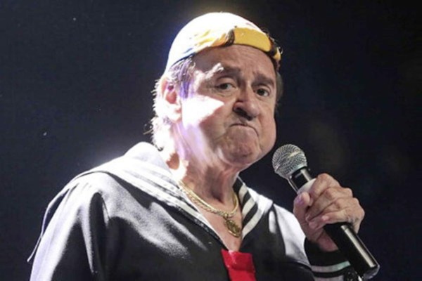 'Kiko' revela terrible enfermedad que lo ha atormentado toda la vida