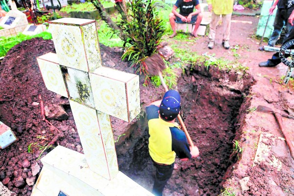 Testigos de Jehová murieron haciendo obra que Dios mandó