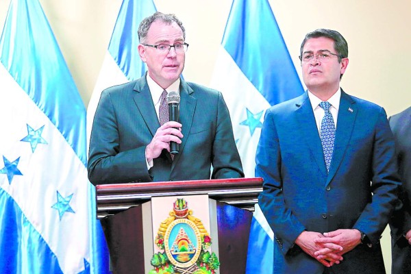 Visita de Nikky Haley demuestra trabajo conjunto con Estados Unidos